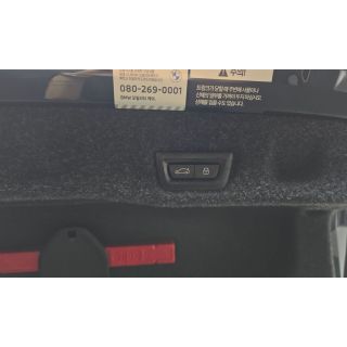 569915