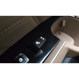 983143