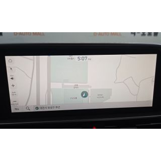 880651