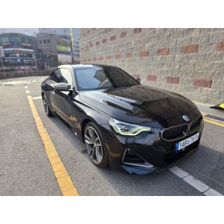 697427