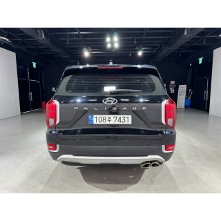 978225