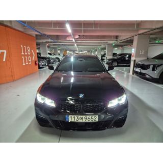 389841