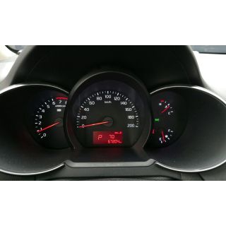 916098