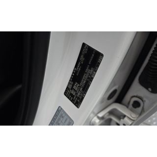669300