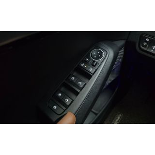 544819