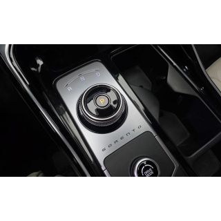 596285