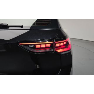 913833