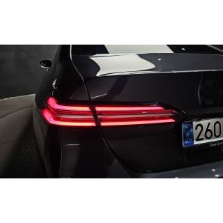 652553