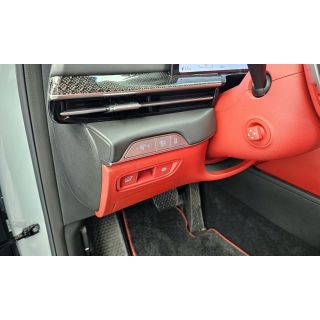 573452