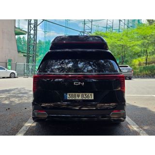 585082