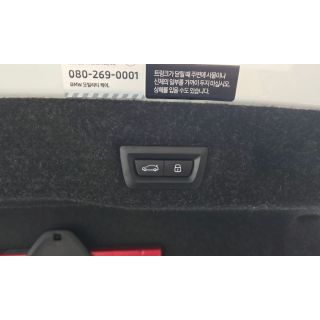 226598