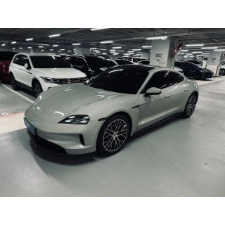 77722