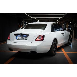 305782
