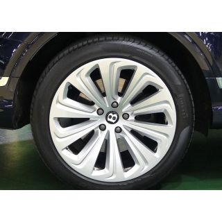 156762