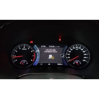 563335