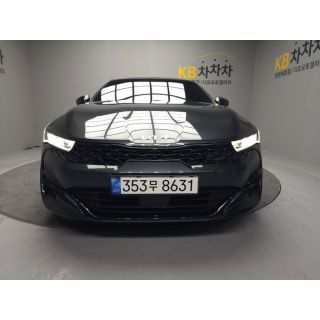 913642