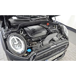 897811