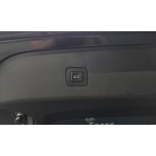 597997