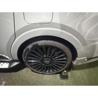 350929