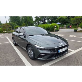 568457
