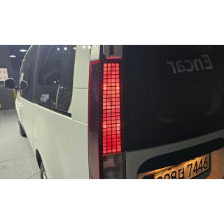 733110