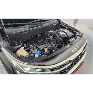 597560