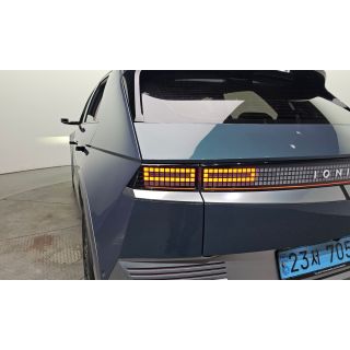 944582