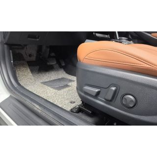 737556