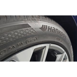 786902