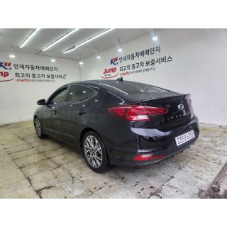 930581