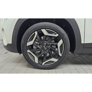 75762