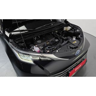 447990