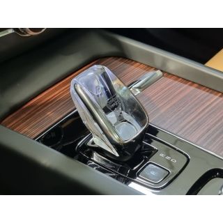 991741