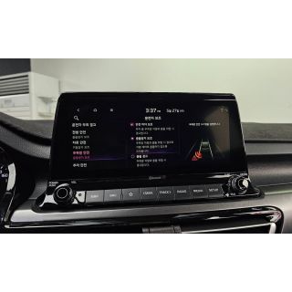 587093