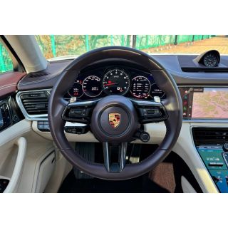 792742