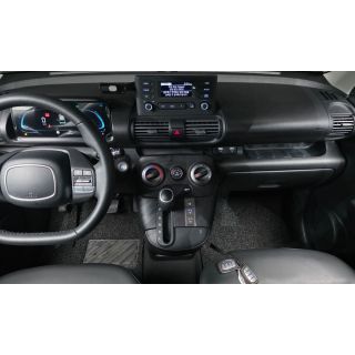 215784