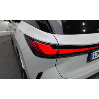 852643