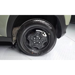 104834