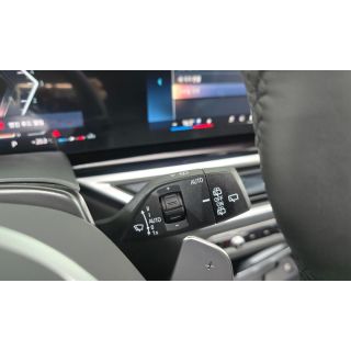 689745