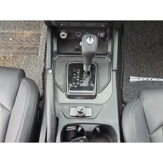 251526