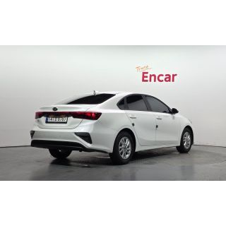 885644