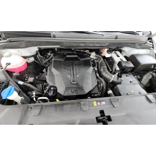 562906