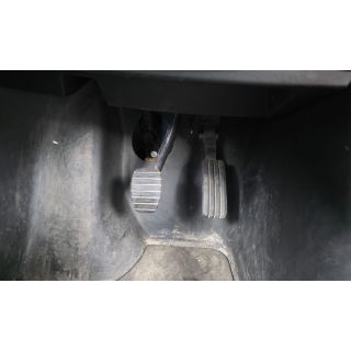 992243