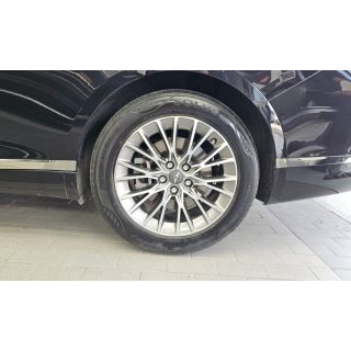 572804