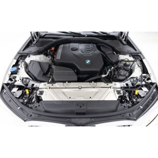 897585