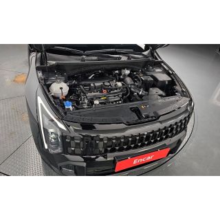 632942