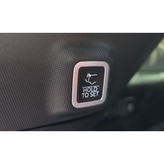961002
