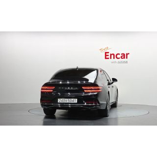 918732