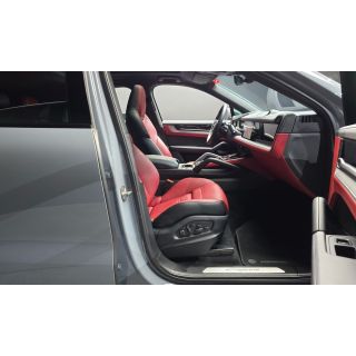 957597