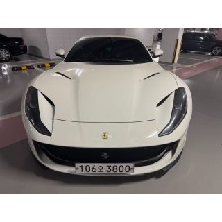 822317